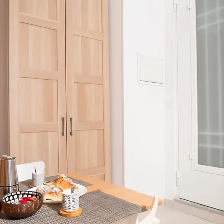 Pizzofalcone - A 5 Min Da P Plebiscito *